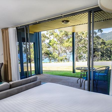 Lufra Beachside Hotel Eaglehawk Neck Exterior photo